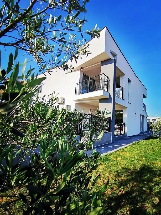 Apartments La Mar Zambratija Croatia